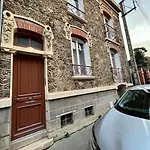 Casa de Férias Maison Meuliere Avec Jardin